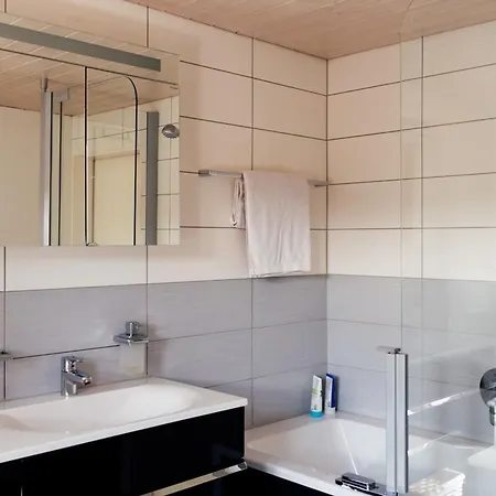 Nachtigall Alpesi faház Riederalp